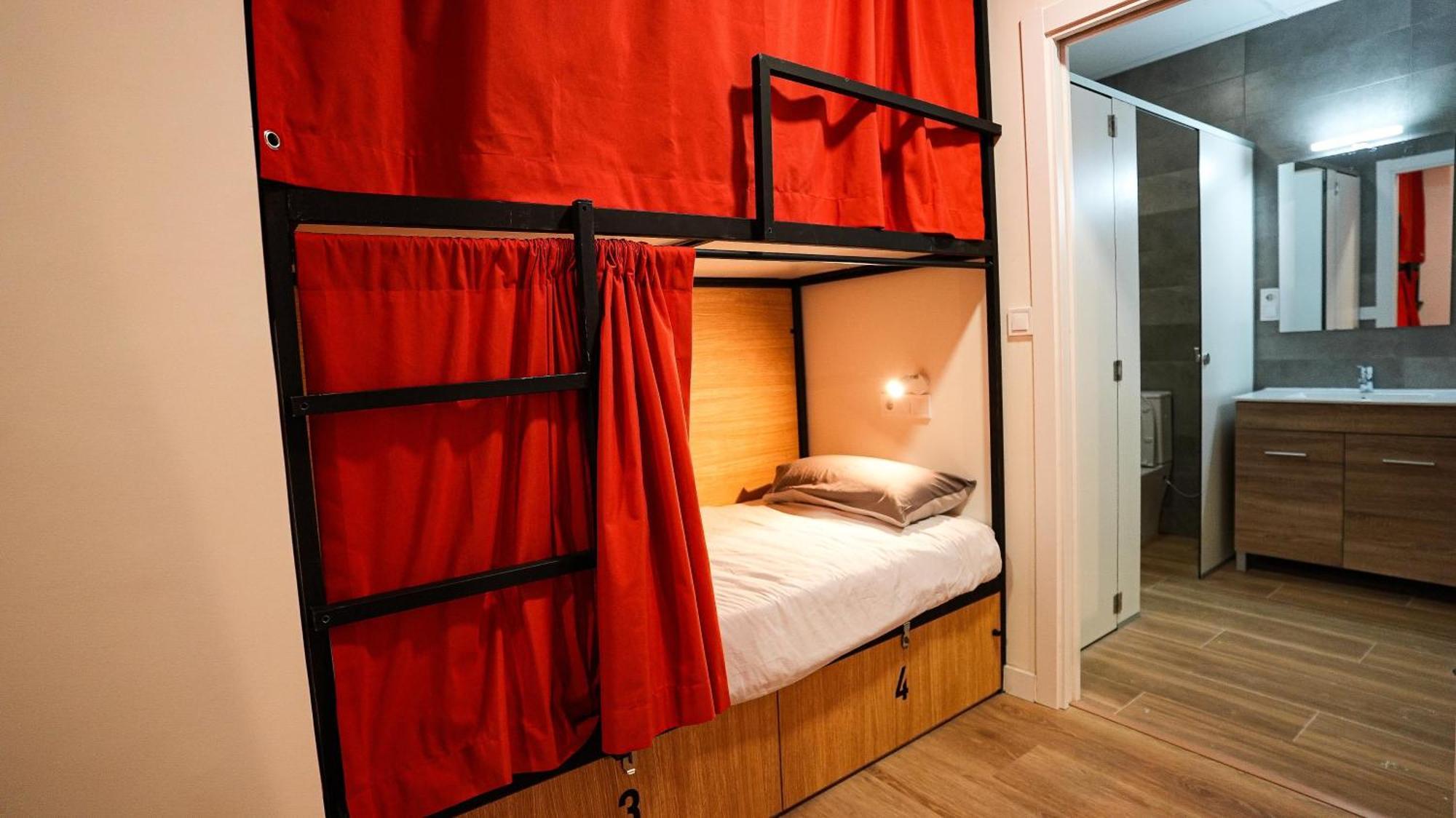 Fit Hostel Madrid Exterior foto